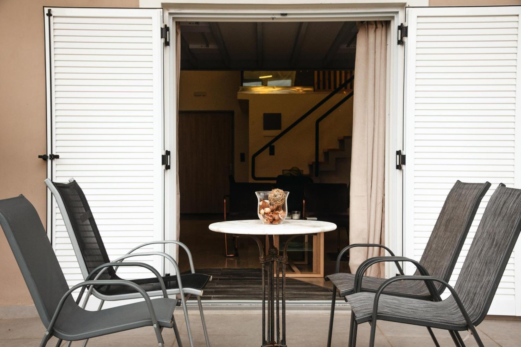 Victoria'S Suites Corfu Лефкими Экстерьер фото